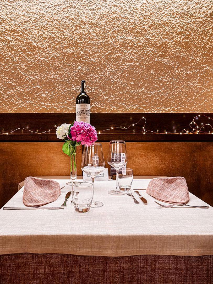 Wine Hotel San Carlo - Relais & Spa - Boutique Hotel Chiuro Экстерьер фото
