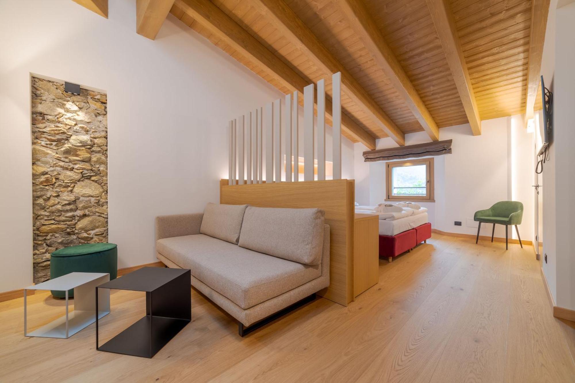 Wine Hotel San Carlo - Relais & Spa - Boutique Hotel Chiuro Экстерьер фото