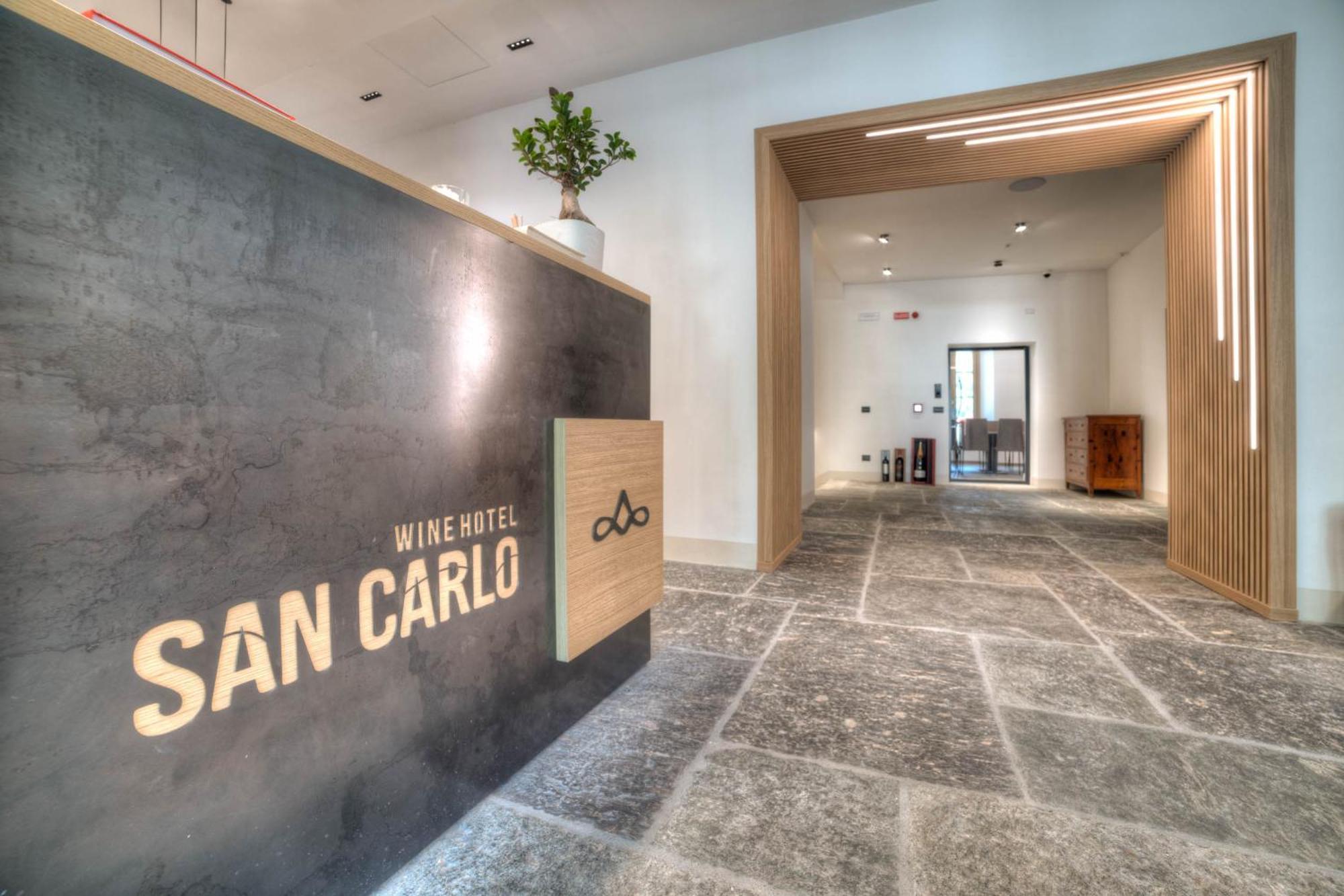 Wine Hotel San Carlo - Relais & Spa - Boutique Hotel Chiuro Экстерьер фото