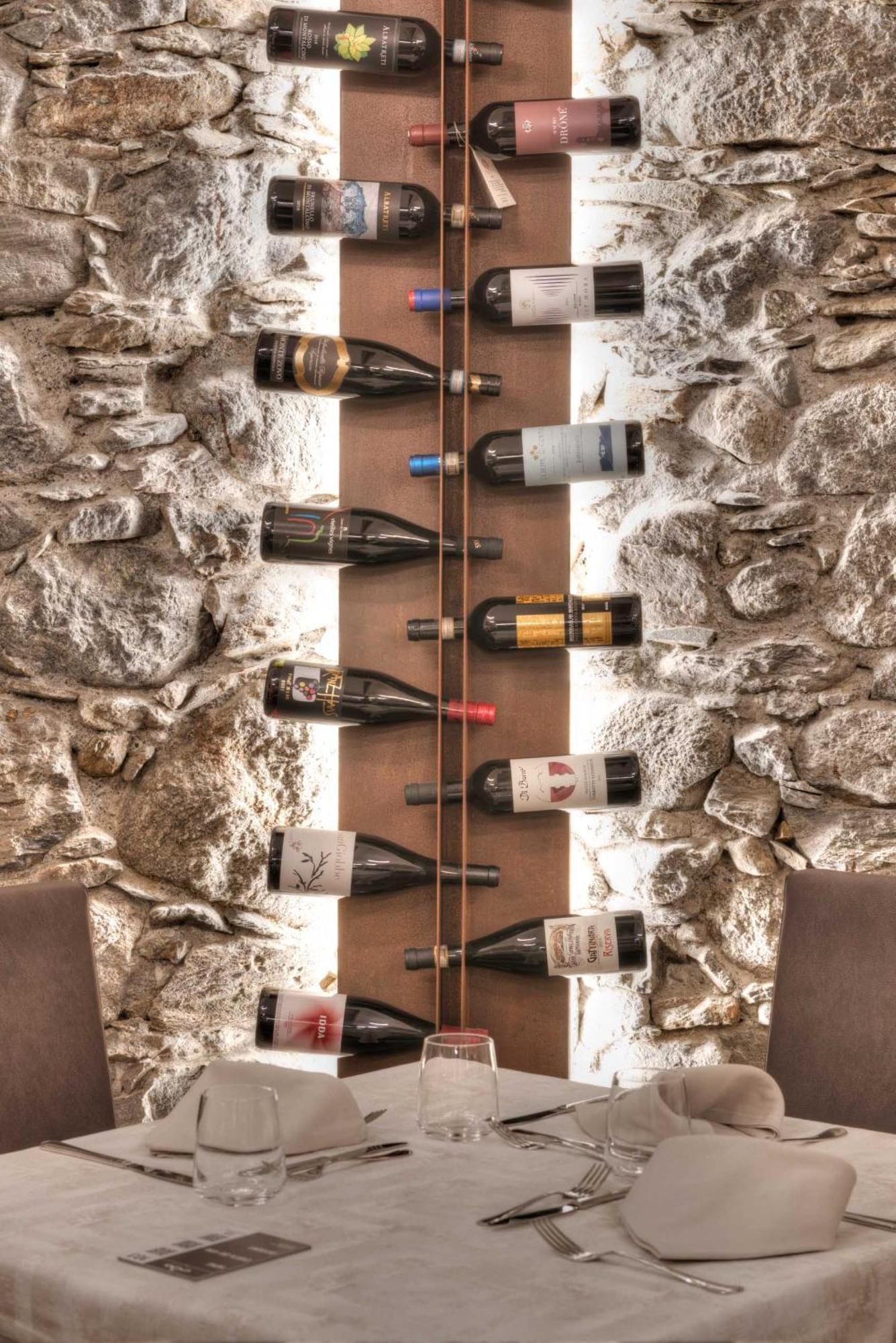 Wine Hotel San Carlo - Relais & Spa - Boutique Hotel Chiuro Экстерьер фото