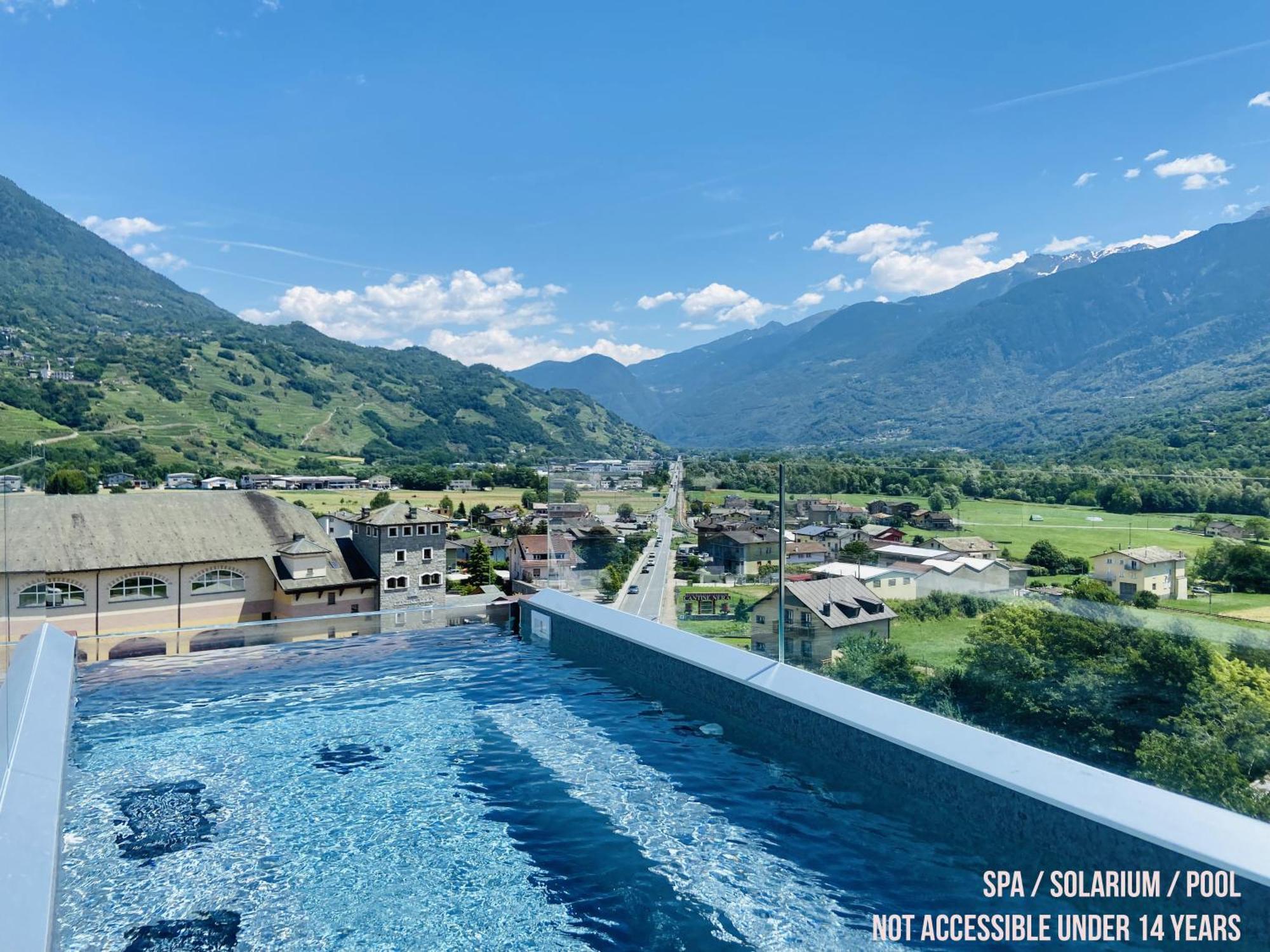 Wine Hotel San Carlo - Relais & Spa - Boutique Hotel Chiuro Экстерьер фото