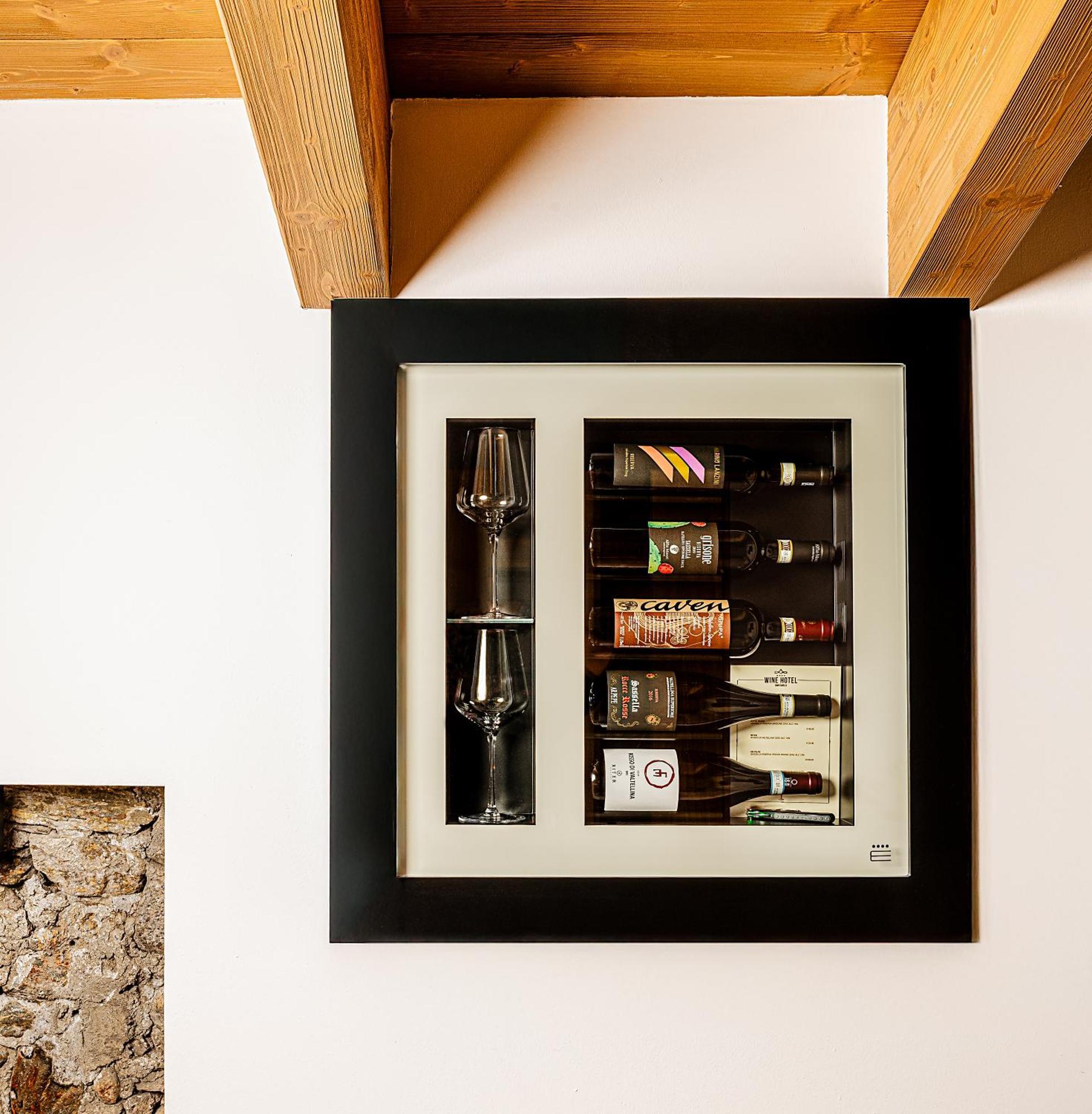 Wine Hotel San Carlo - Relais & Spa - Boutique Hotel Chiuro Экстерьер фото
