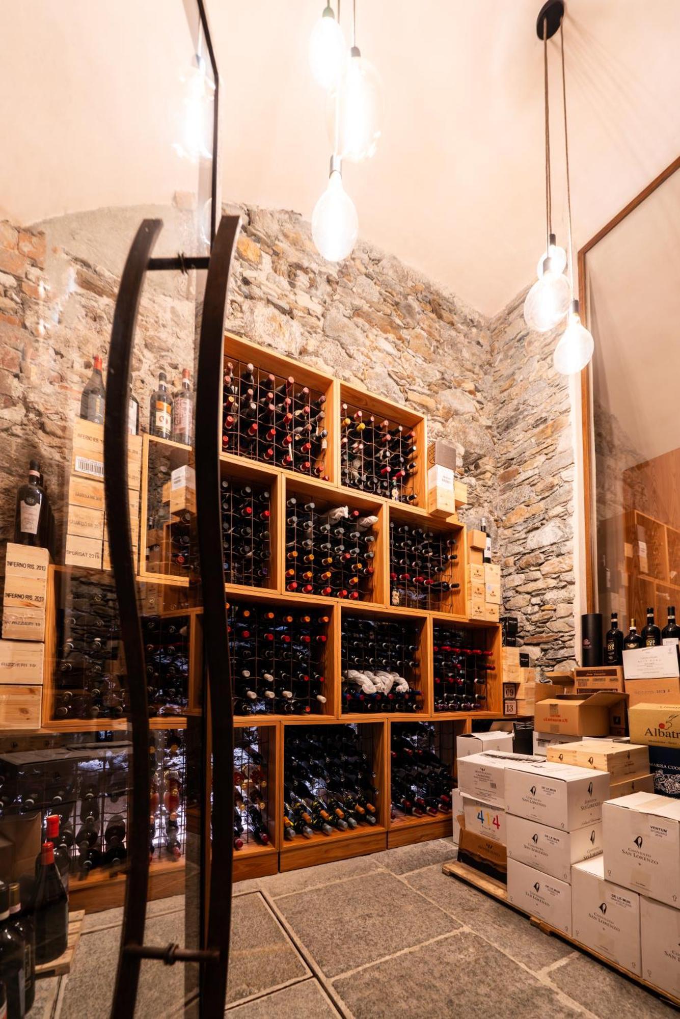 Wine Hotel San Carlo - Relais & Spa - Boutique Hotel Chiuro Экстерьер фото